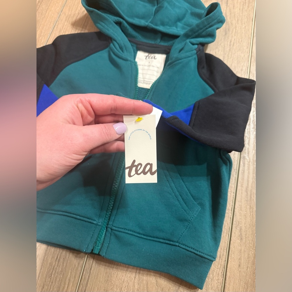 Tea Collection Colorblock Hoodie NWT - Picture 4 of 10